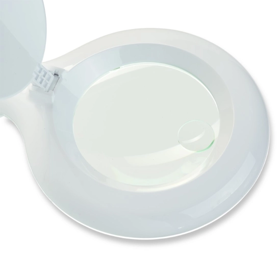 lupa - průměr čočky 9,5cm                                                                                                                                                                                                                                 