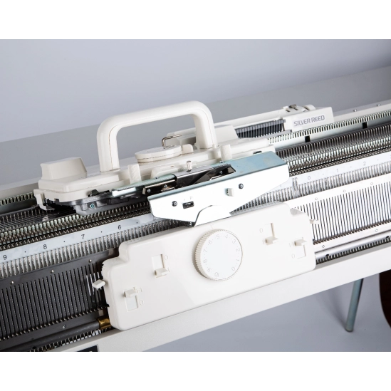 Žakárové saně RJ1